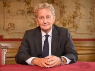 Uitgezaaide longkanker geconstateerd bij Amsterdamse burgemeester Van der Laan