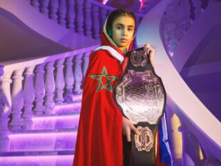 Kickbokstalent Amira (10) krijgt documentaire op Videoland