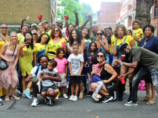 Deze diehards gaan ieder jaar naar Zomercarnaval