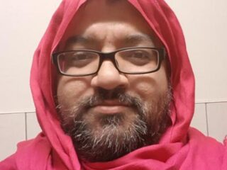 Veel steun voor meisje dat werd mishandeld na weigeren afdoen hoofddoek