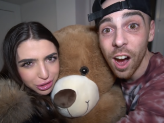 YouTuber fakete dood van vriendin en geeft dat huilend toe