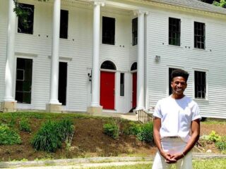 Broadway-acteur koopt door slaven gebouwd landhuis "om met liefde te vullen"