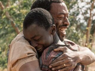 Nieuwe Netflix-film over 13-jarige Afrikaanse uitvinder die dorp redde van hongersnood