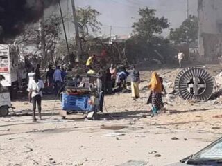 Meer dan 60 doden bij aanslag in Somalië