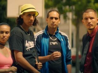 Kijktip voor alle Patsers: 4 naïeve drarries verliezen zich in wit goud en groot geld