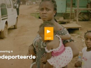VIDEO: Bram Vermeulen volgt gezin dat teruggestuurd is naar Nigeria