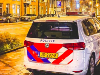 Politie met spoed naar 'schreeuwende buurvrouw', blijkt bevalling