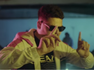 Lijpe dropt album 'Jackpot' en videoclip 'Eng'