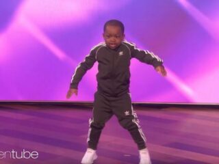 Schattige danser Tavaris (7) steelt weer alle harten bij The Ellen Show