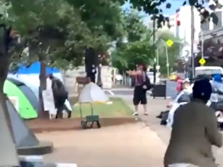 Schutter opent vuur op Black Lives Matter-betogers in Louisville: 1 dode