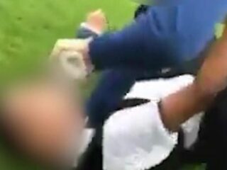 Jongen mishandelt Syrische vluchteling, wordt nu met de dood bedreigd