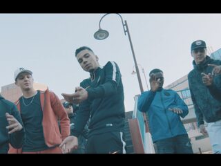 Boks Awards-winnaar D Jozey brengt video uit van 'Lit'