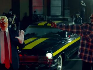 Snoop Dogg maakt Trump belachelijk in nieuwe videoclip 'Lavender'