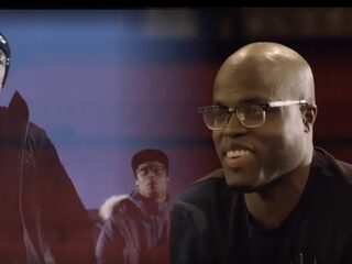 Jandino over Broederliefde: "Het gaat niet om hen, het gaat om wat ze vertegenwoordigen"