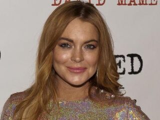 Ophef om bizarre Insta Live video van Lindsay Lohan waarin ze Syrische familie lastigvalt