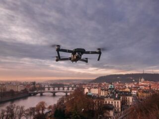 Drugsdrones onderschept bij gevangenis Alphen