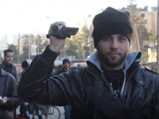 VIDEO: Jonge oorlogsfotografen delen indrukwekkende verhalen over hun leven in Aleppo