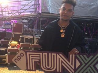 Ronnie Flex: ''Dit voelt gewoon als een groot verjaardagsfeestje van Broederliefde''