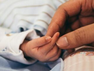 Designerbaby's en genetische manipulatie: Wat als je je eigen baby kunt samenstellen?