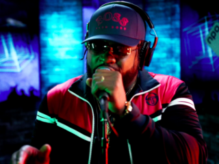 YannO doet zijn versie van 'Joanne' tijdens Lockdown Session