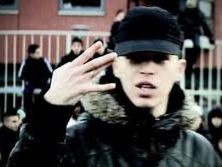 Hoe komt Skiezo aan samenwerkingen met Mula B en 3robi?