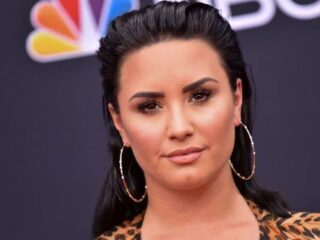 Moeder Demi Lovato is trots: 'Ze is ruim 90 dagen clean'