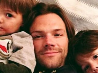 Acteur Jared Padalecki schrijft hartverwarmende bedankbrief aan z'n kids