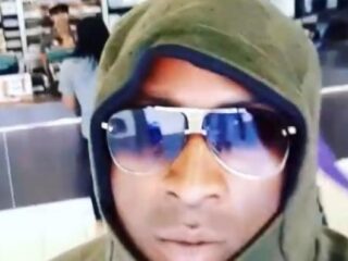 Lexxxus laat mensen schrikken als 'overvaller'