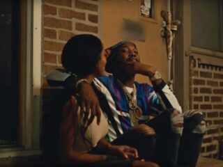 Meek Mill is verliefd in zijn nieuwe videoclip Fall Thru
