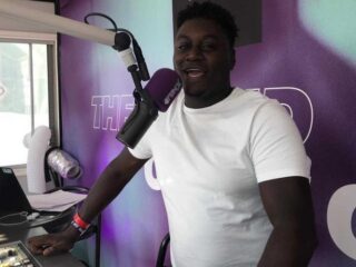 Hansie: ''Vrouwen houden van een buikje, een sixpack is een fabeltje''