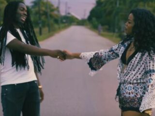 Jairzinho vindt liefde in Suriname in nieuwe clip 'Zo Mooi'