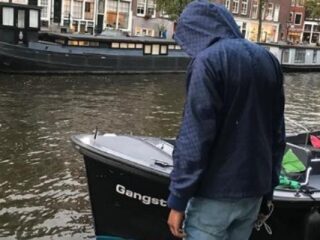 Met deze grote internationale producer heeft Ronnie Flex een dikke track gemaakt