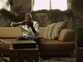 SFB releast 'Bleed 4 De Fam' video met Wibi Soerjadi