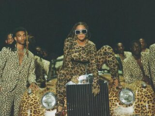 Beyoncé deelt nieuwe beelden van 'Black Is King' en fans worden gek