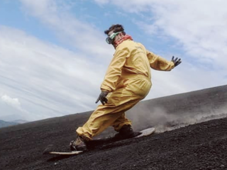Vulkaanboarden is dé sport voor relaxte adrenalinezoekers