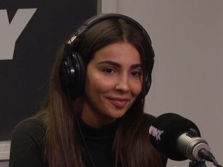 Büşra doneert voedselpakketten in naam van overleden dierbaren tijdens ramadan