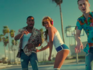 Poke en Yung Felix droppen clip van catchy tune 'OEFF'