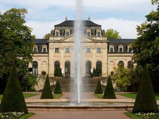 Vacature voor jou? Extreem rijk Brits gezin zoekt nanny en heeft daar een royale vergoeding voor over