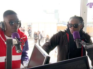 Défano Holwijn & Jhorrmountain over outfits op Encore Festival: "Flairpants zijn misleidend"