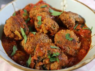 VIDEO: FunX Tjaps - Mediterrane gehaktballetjes