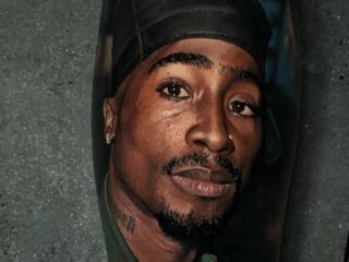 Deze hyperrealistische Tupac Shakur-tatoeage gaat viral