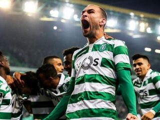 'Real Madrid wil Bas Dost als concurrent voor Benzema'