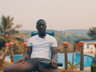 Chivv leerde zichzelf beter kennen in Ghana en legde dat vast voor de short docu 'Un4gettable Nights'