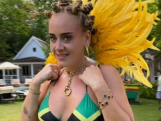 Instagramfoto Adele zorgt voor ophef vanwege haar outfit