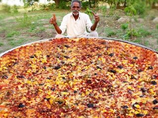 YouTuber (73) die extreem grote maaltijden kookte voor dakloze kinderen, is overleden