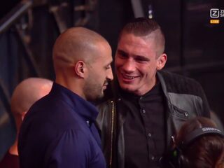 VIDEO: Rico Verhoeven en Badr Hari komen elkaar tegen