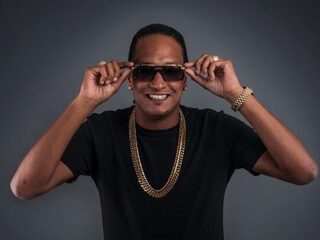 DJ JAH & Angel The Dancehall Explorer krijgen dancehalluurtje op FunX