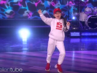 9-jarige hiphopdanser showt killer moves in The Ellen Show