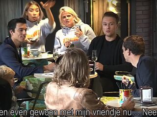 Vrouwen redden verliefd koppel van homohaters