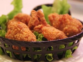 Britse politie wordt gek van telefoontjes over tekort aan kip